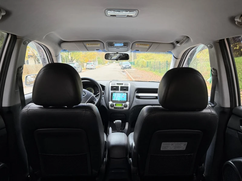 Kia Sportage, снимка 9 - Автомобили и джипове - 52308233