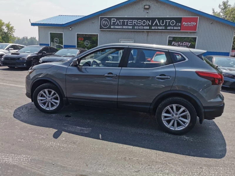 Nissan Rogue Sport AWD АвтоКредит* (ЦЕНА ДО БГ), снимка 8 - Автомобили и джипове - 52597768