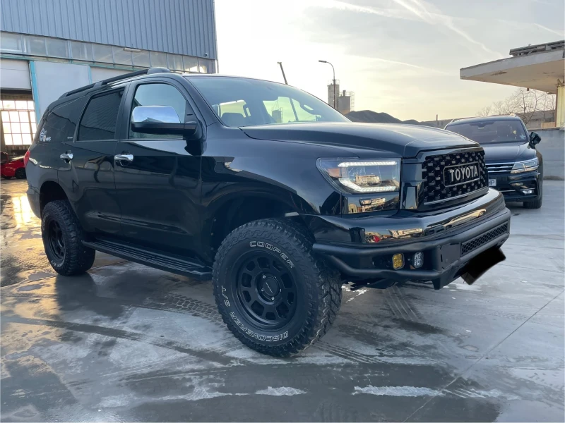 Toyota Sequoia PLATINUM 4х4 