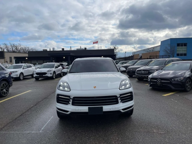 Porsche Cayenne E Hybrid  CARFAX, снимка 2 - Автомобили и джипове - 52856347
