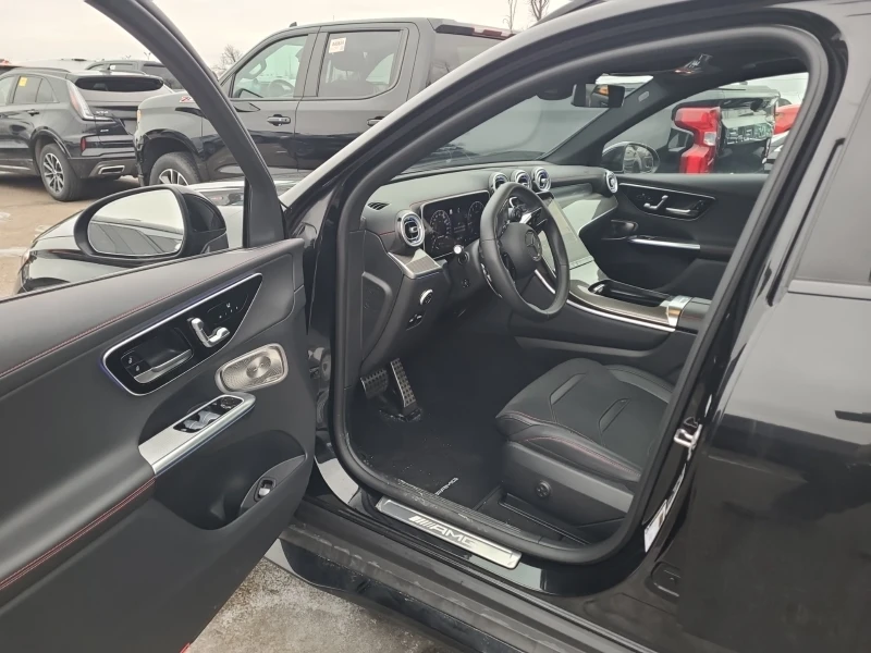 Mercedes-Benz GLC 43 AMG AMG* CARFAX * ФИНАНСИРАНЕ , снимка 5 - Автомобили и джипове - 53172356