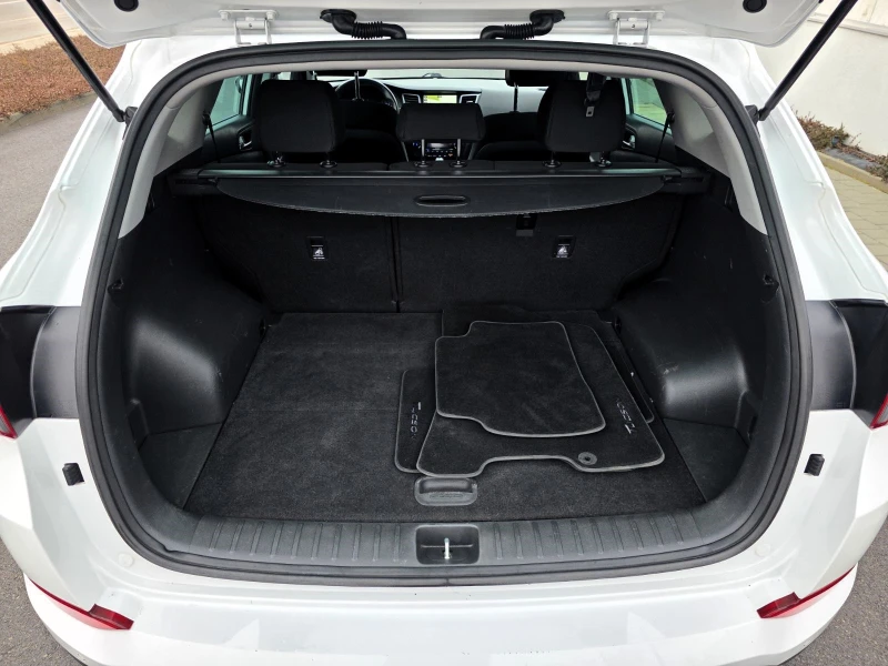 Hyundai Tucson 1.7CRDI/115/2WD/Xpossible, снимка 15 - Автомобили и джипове - 53210718