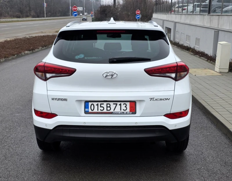 Hyundai Tucson 1.7CRDI/115/2WD/Xpossible, снимка 5 - Автомобили и джипове - 53210718
