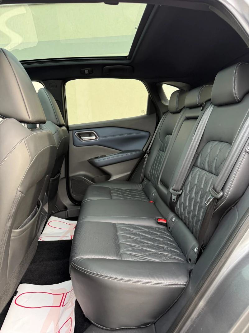 Nissan Qashqai 360 CAMERA* ПАНОРАМА* ПОДГРЕВ ВОЛАН* FULL* FULL, снимка 11 - Автомобили и джипове - 53561274