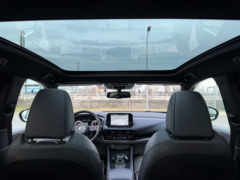 Nissan Qashqai 360 CAMERA* ПАНОРАМА* ПОДГРЕВ ВОЛАН* FULL* FULL, снимка 13 - Автомобили и джипове - 53561274