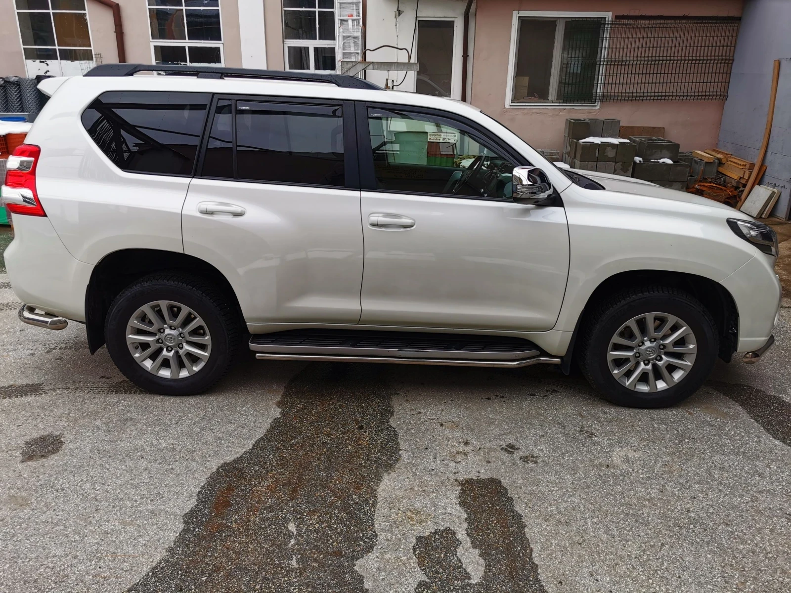 Toyota Land cruiser  - изображение 4