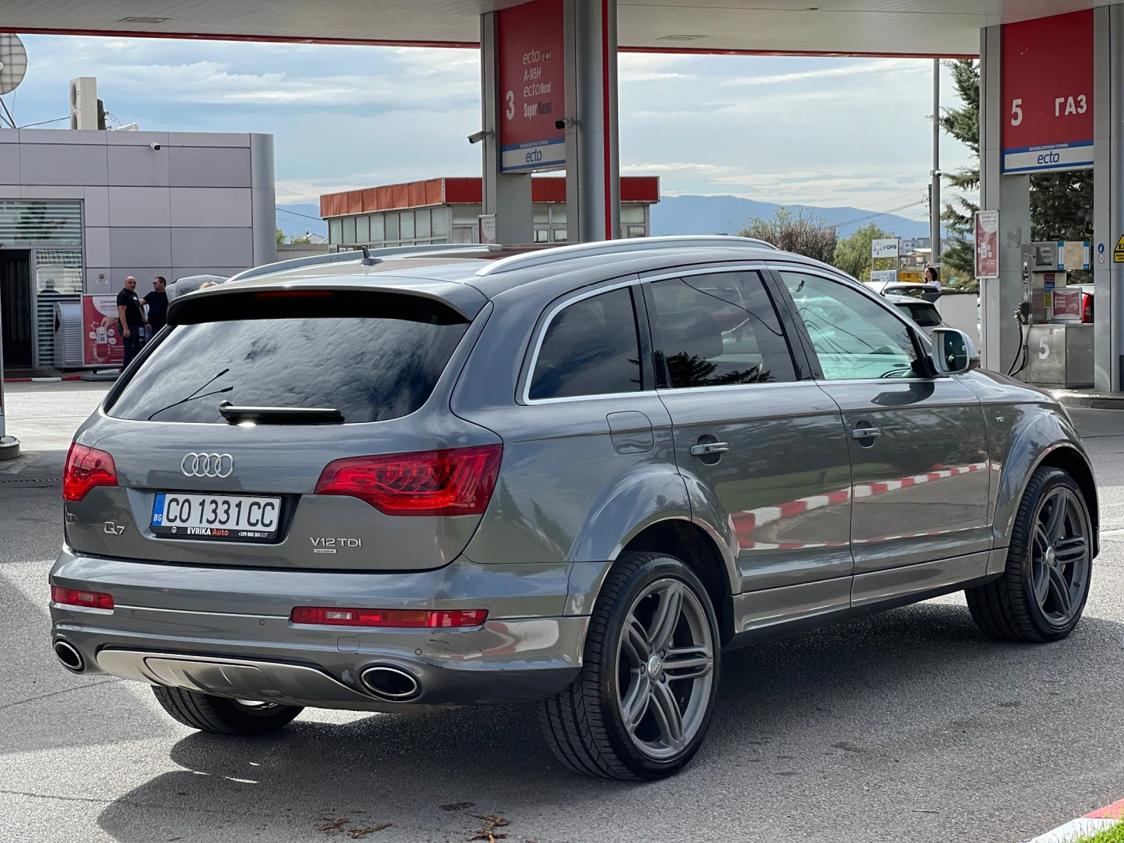 Audi Q7 6.0D* V12* CERAMIC - изображение 5