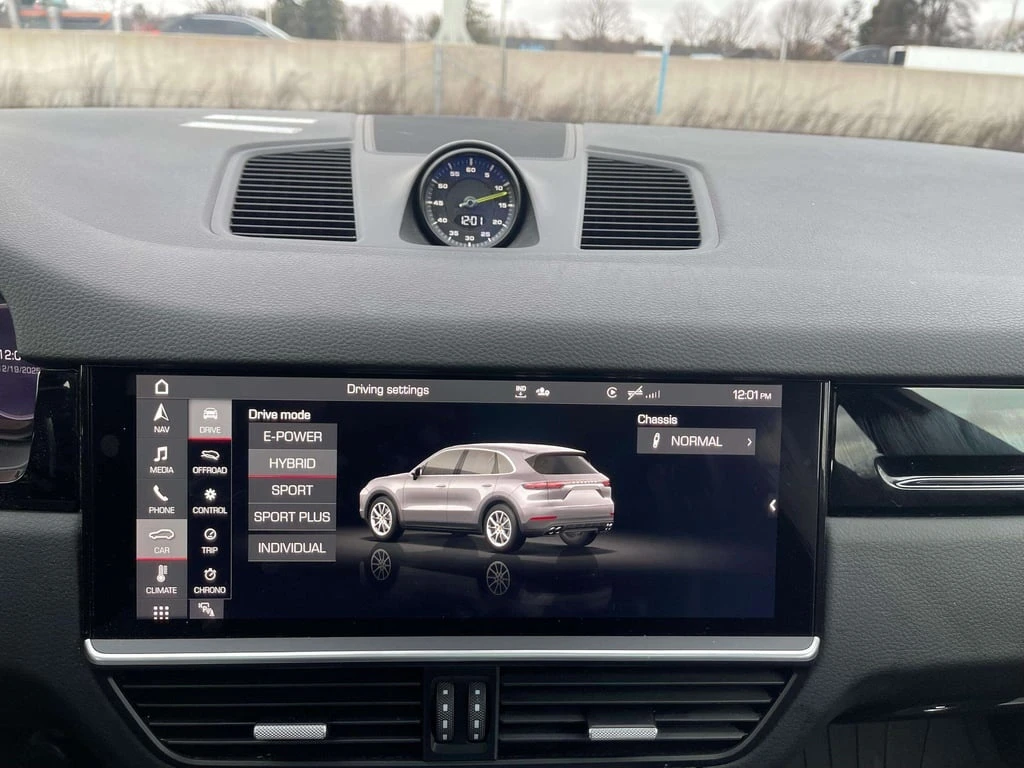 Porsche Cayenne E Hybrid  CARFAX | Mobile.bg � ����������� 17