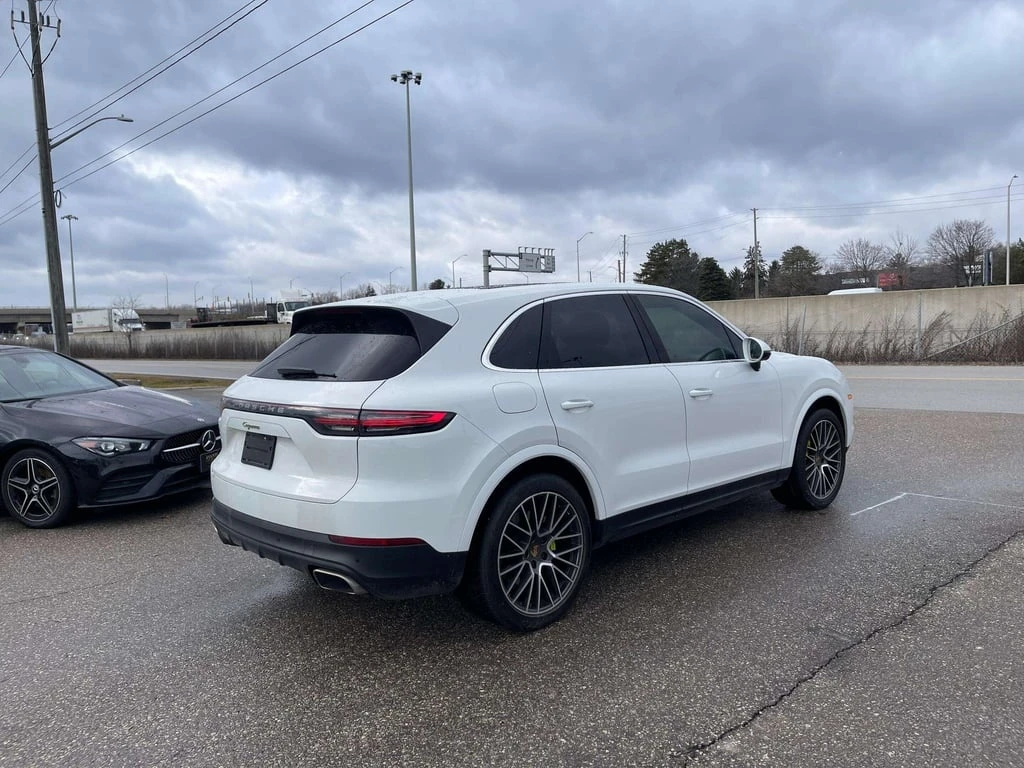 Porsche Cayenne E Hybrid  CARFAX - изображение 5