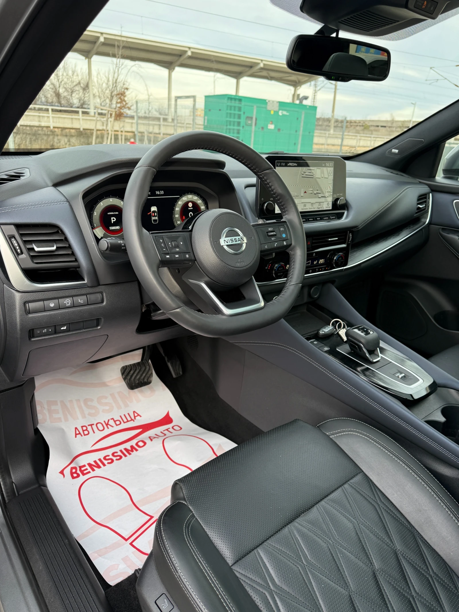Nissan Qashqai 360 CAMERA* ПАНОРАМА* ПОДГРЕВ ВОЛАН* FULL* FULL - изображение 9