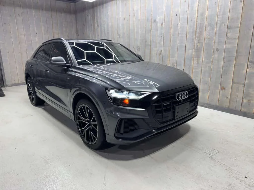 Audi Q8 * PRGRESSIV 55 TFSI Quattro| S LINE| BLACK OPTICS|
