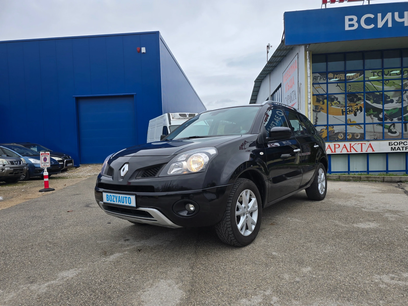 Renault Koleos 2.0/150PS/4X4, снимка 3 - Автомобили и джипове - 54040535
