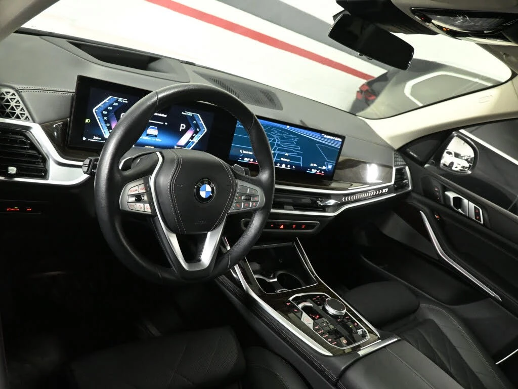 BMW X7 * xDrive * * HeadUp* AвтоКредит* (ЦЕНА ДО БГ), снимка 11 - Автомобили и джипове - 54110765