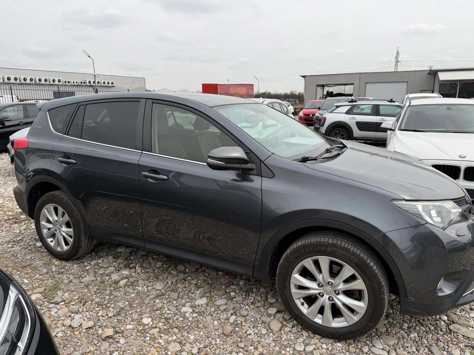 Toyota Rav4 2.2 D4D, снимка 4 - Автомобили и джипове - 54190254