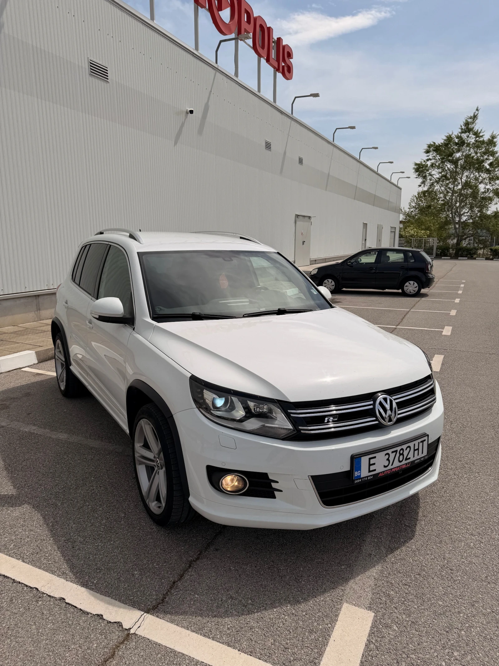 VW Tiguan R-line, снимка 7 - Автомобили и джипове - 54225985