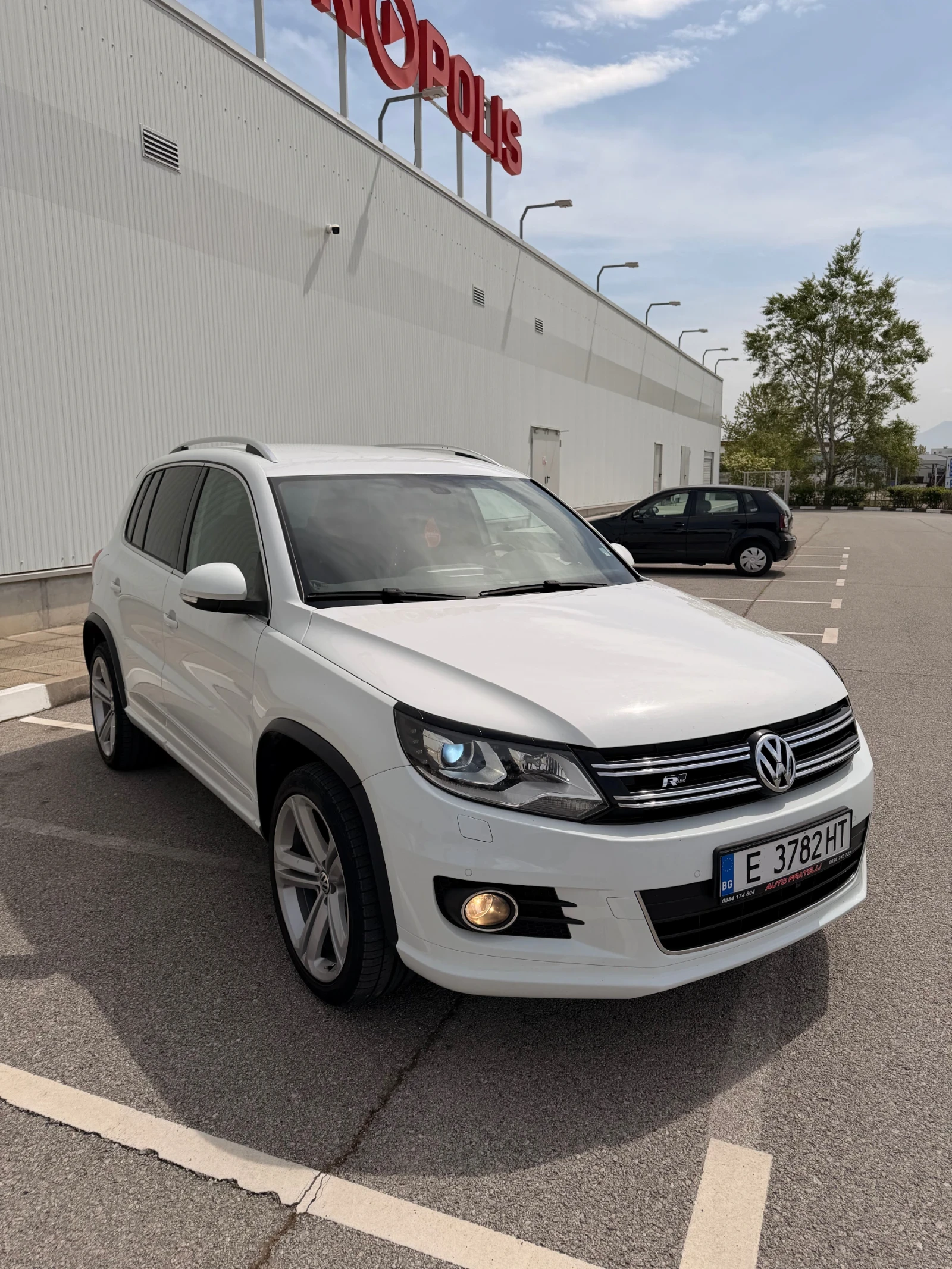 VW Tiguan R-line, снимка 6 - Автомобили и джипове - 54225985