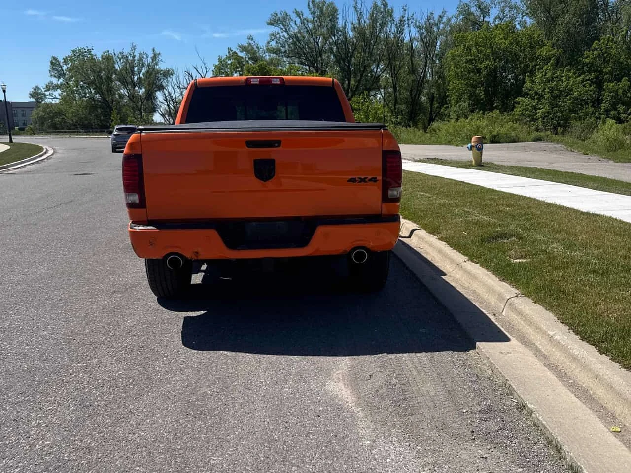 Dodge RAM 1500 * Sport * CARFAX * БЕЗ ПЪРВОНАЧАЛНА ВНОСКА, снимка 4 - Автомобили и джипове - 54761086