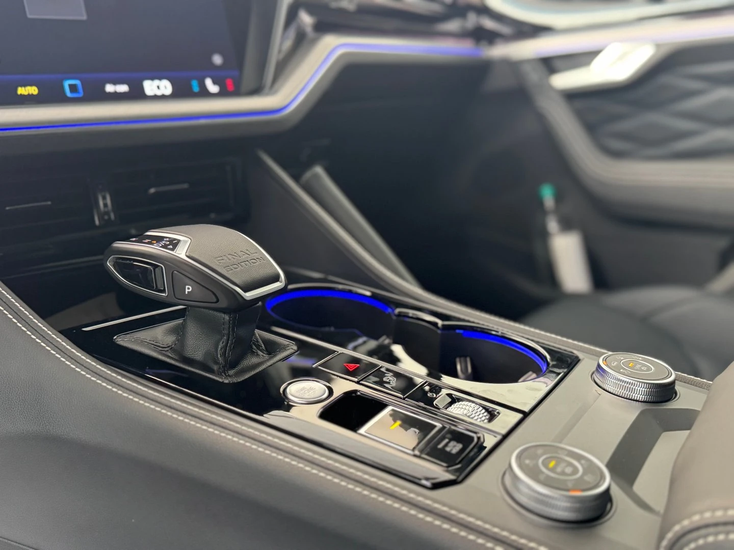 VW Touareg | Mobile.bg � ����������� 10