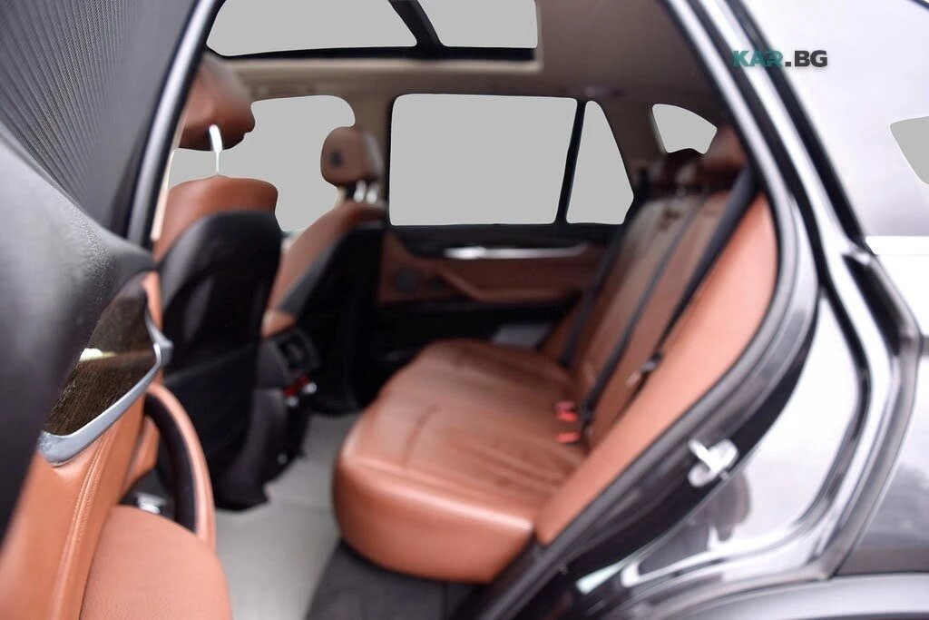 BMW X5 * xDrive35i * Автокредит * (Цена до България), снимка 15 - Автомобили и джипове - 55222048