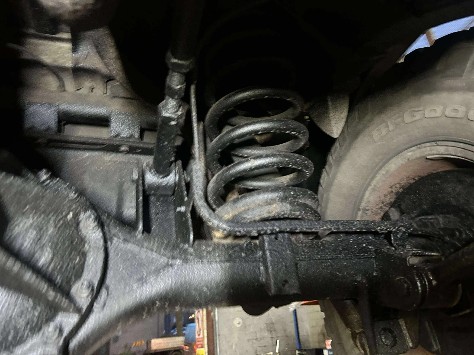 Nissan Patrol Офф Роуд , снимка 15 - Автомобили и джипове - 55636393