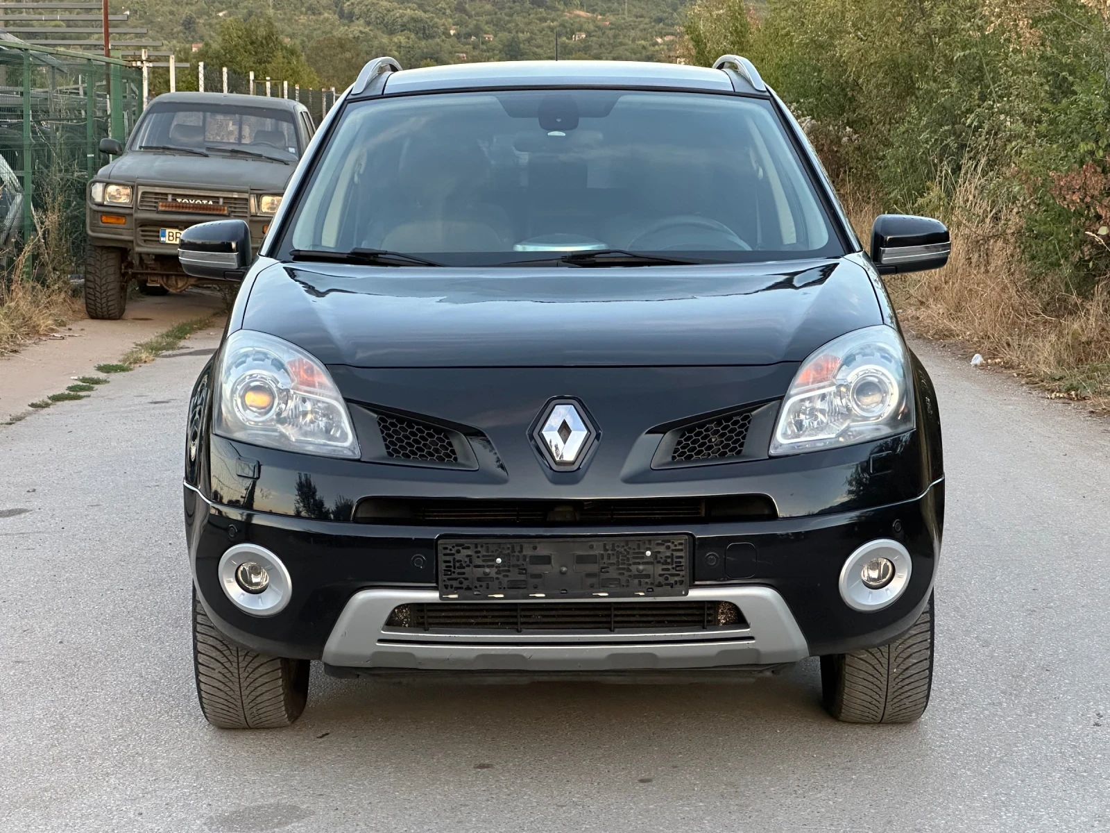 Renault Koleos 2.0d~АВТОМАТ~4х4!!!, снимка 2 - Автомобили и джипове - 55988755