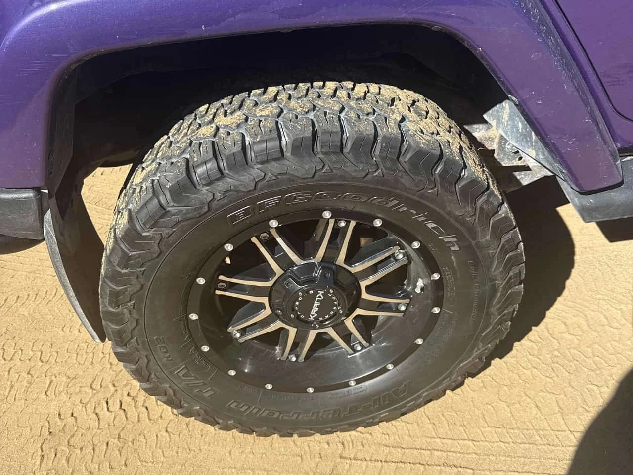 Jeep Wrangler * Backcountry * CARFAX * БЕЗ ПЪРВОНАЧАЛНА ВНОСКА, снимка 7 - Автомобили и джипове - 56170161