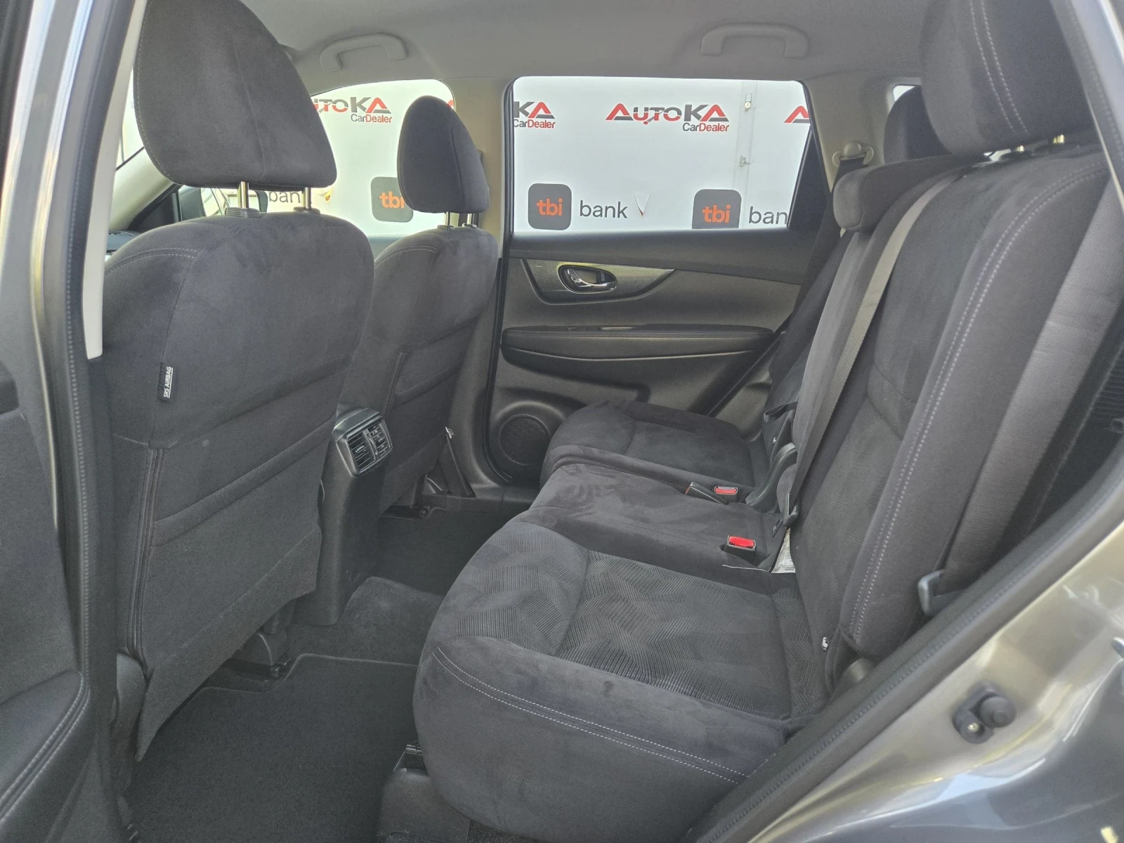Nissan X-trail 1.6DCI-131кс= АВТОМАТ= 152.000км= 360= KEYLESS, снимка 9 - Автомобили и джипове - 56201621