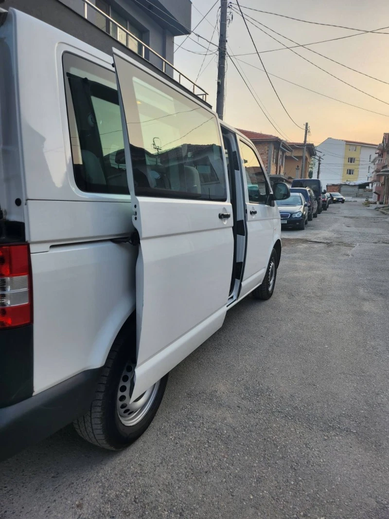 VW Transporter, снимка 7 - Бусове и автобуси - 47630722