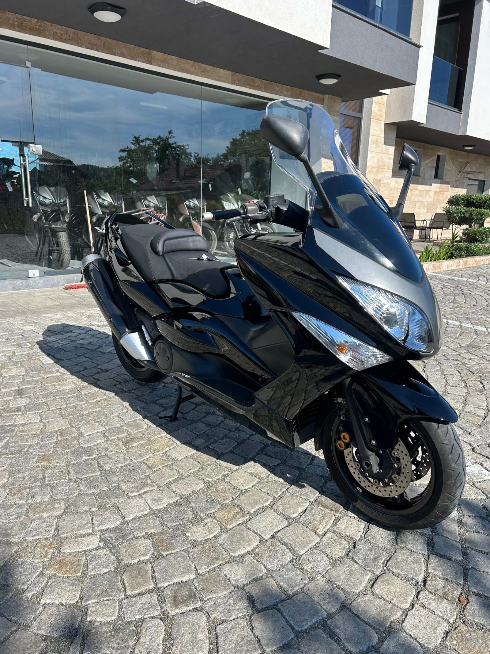 Yamaha T-max Лизинг