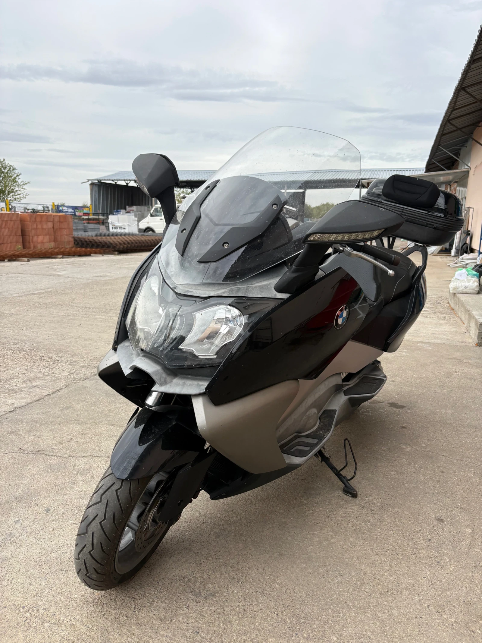 BMW C