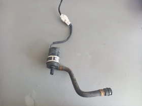 Помпа пръскалки фарове Субару Форестър 2.0д (я)