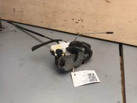 брава задна дясна Опел Инсигния 2.0д (кз)