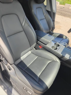 Tesla Model Y Long Range 4x4, снимка 10