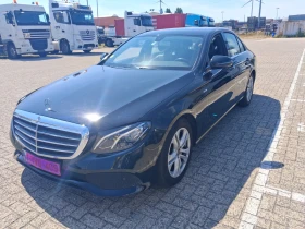 Mercedes-Benz E 200, снимка 2