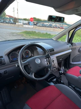 VW Sharan 1.9 TDI 4X4 - 7299 лв. - 52846331 | Car24.bg