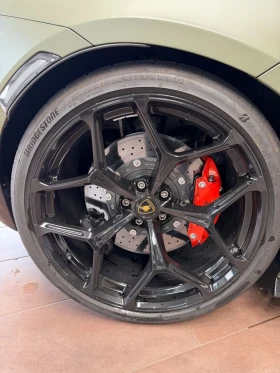 Lamborghini Revuelto V12/4WD/LIFT/CARBON/SONUS/360/PASSENGER/ | Mobile.bg � ����� ������ 7