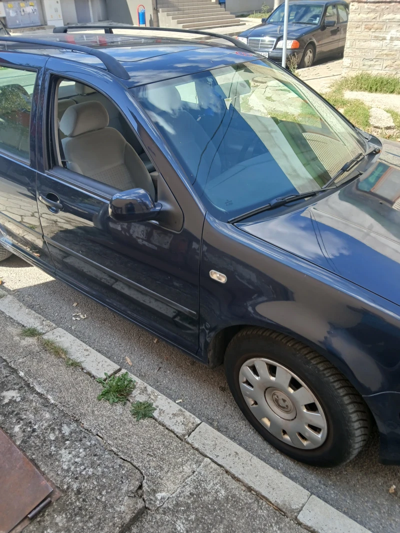 VW Golf, снимка 1 - Автомобили и джипове - 47299477