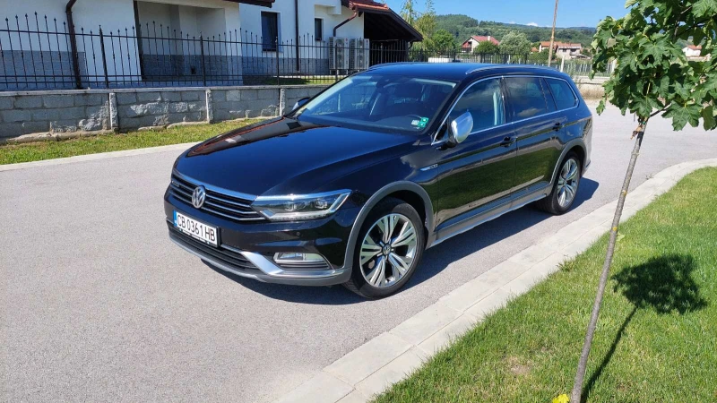 VW Passat Highline 2.0 TDI Alltrack 4x4 Digital Видео, снимка 3 - Автомобили и джипове - 47505965