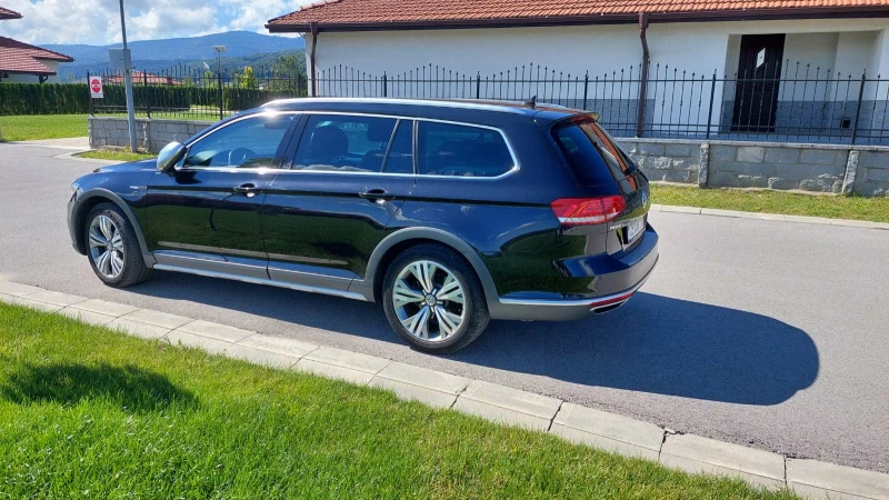 VW Passat Highline 2.0 TDI Alltrack 4x4, снимка 4 - Автомобили и джипове - 47383881