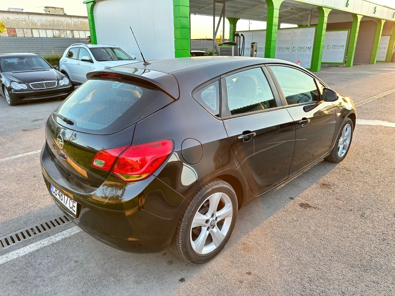 Opel Astra 1.4 100к.с. Верига Газ, снимка 7 - Автомобили и джипове - 47334007