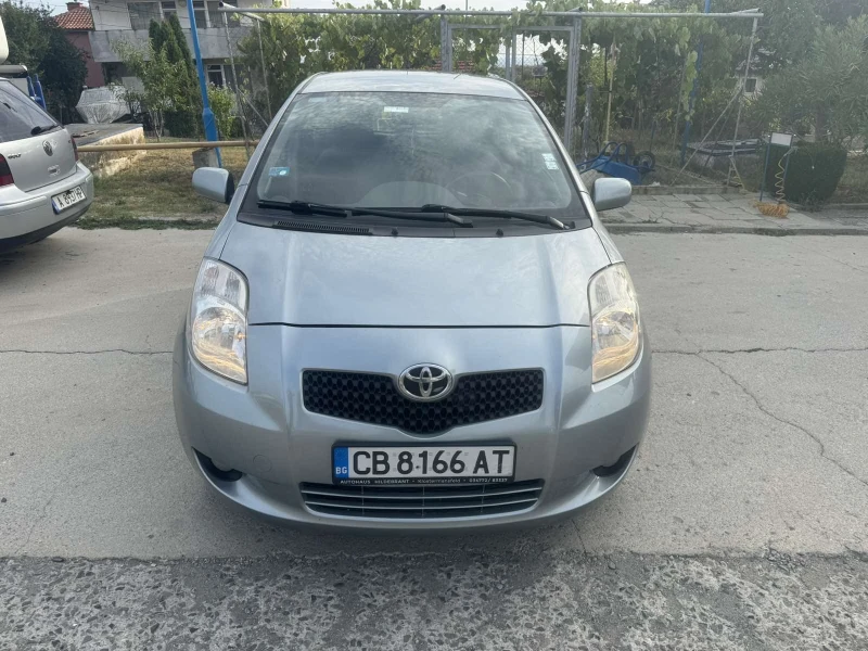 Toyota Yaris 1.3 VVT-I ВЕРИГА ЛИЗИНГ, снимка 2 - Автомобили и джипове - 47384825