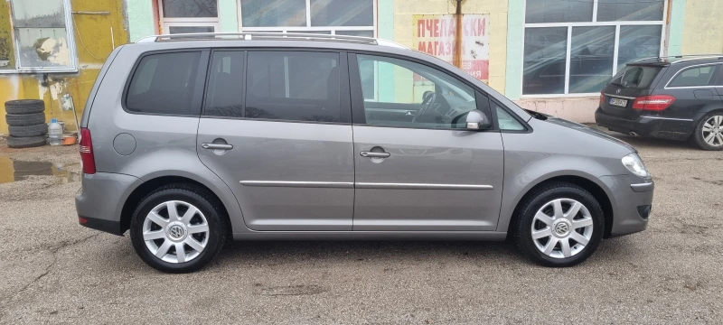 VW Touran 1.9 TDI - BXE - KLIMA ITALY, снимка 4 - Автомобили и джипове - 48284357