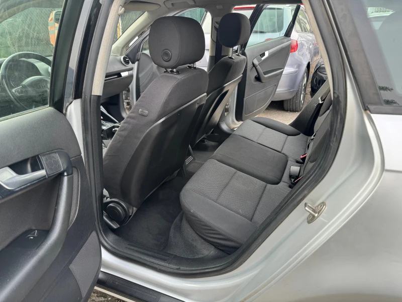 Audi A3 2.0TDi 140HP AVTOMAT S-TRONIK FACE KLIMA 2012G EU5, снимка 16 - Автомобили и джипове - 52441837