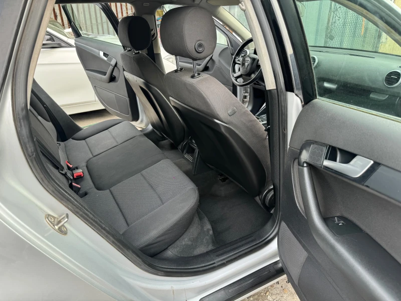 Audi A3 2.0TDi 140HP AVTOMAT S-TRONIK FACE KLIMA 2012G EU5, снимка 15 - Автомобили и джипове - 52441837
