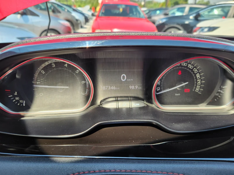Peugeot 208 GTI-1.6I-200к.с-EURO 5 НАВИГАЦИЯ-ШВЕЙЦАРИЯ, снимка 10 - Автомобили и джипове - 50915275