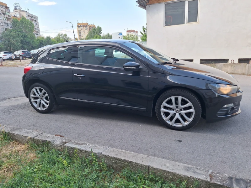 VW Scirocco 2.0tdi 140kc navi, снимка 5 - Автомобили и джипове - 52488606