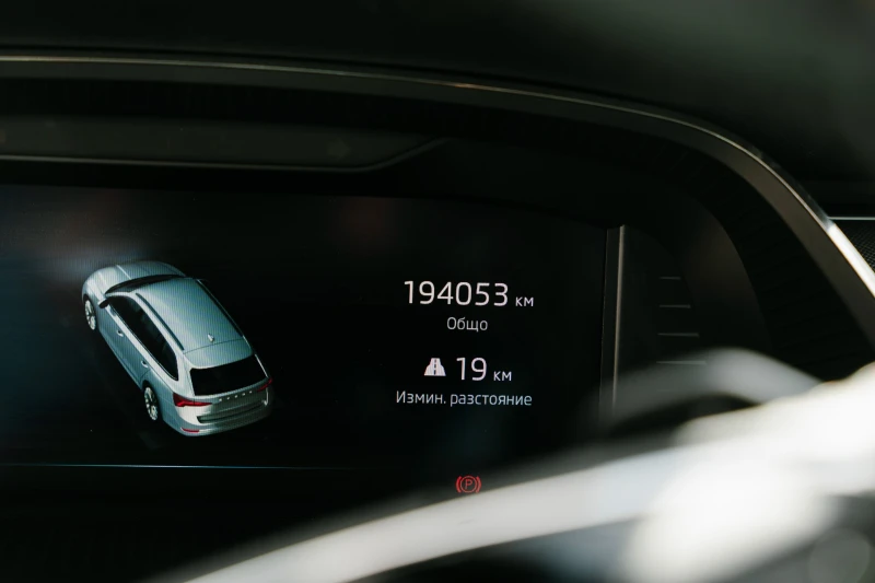 Skoda Octavia 2.0TDI 7DSG KeyGO MATRIX FULL LED Ambient , снимка 11 - Автомобили и джипове - 52058059