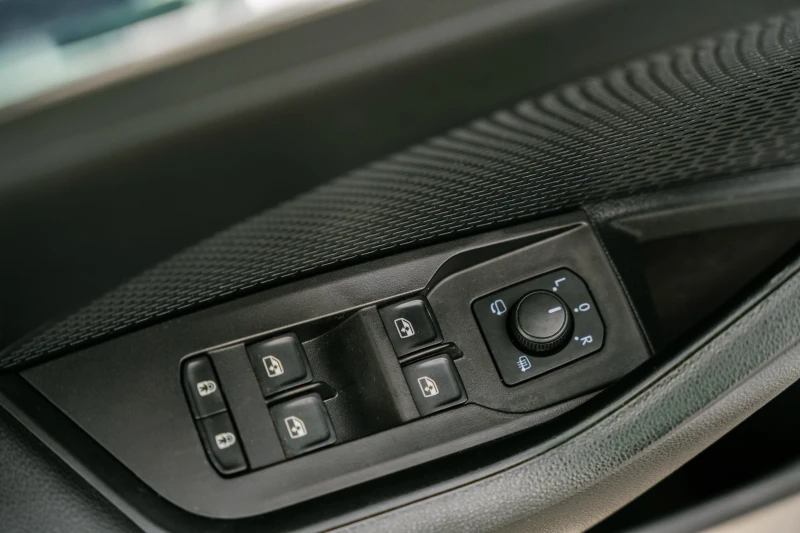 Skoda Octavia 2.0TDI 7DSG KeyGO MATRIX FULL LED Ambient , снимка 12 - Автомобили и джипове - 52058059