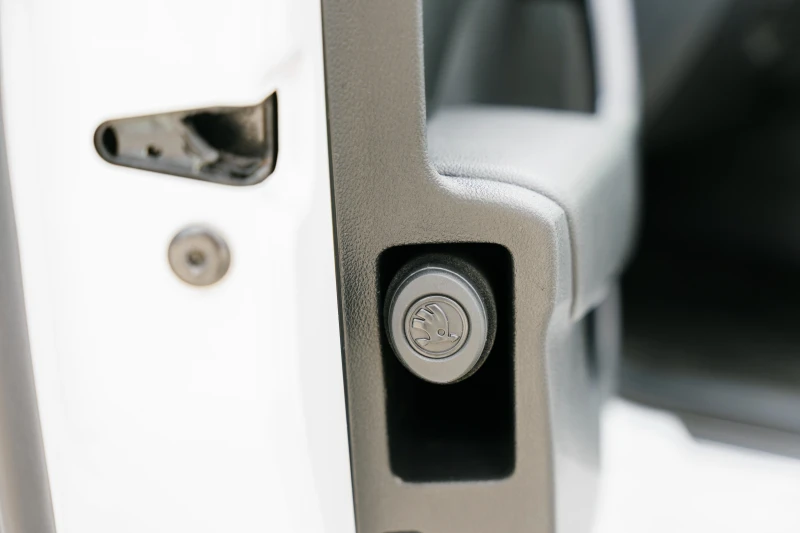 Skoda Octavia 2.0TDI 7DSG KeyGO MATRIX FULL LED Ambient , снимка 16 - Автомобили и джипове - 52058059