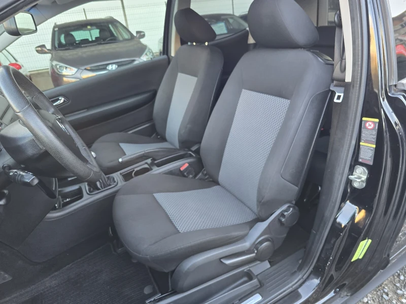 Mercedes-Benz A 150 1.5i, снимка 12 - Автомобили и джипове - 52384822